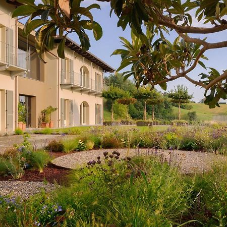 Icollirossi Agriturismo Monforte D'Alba Exterior photo